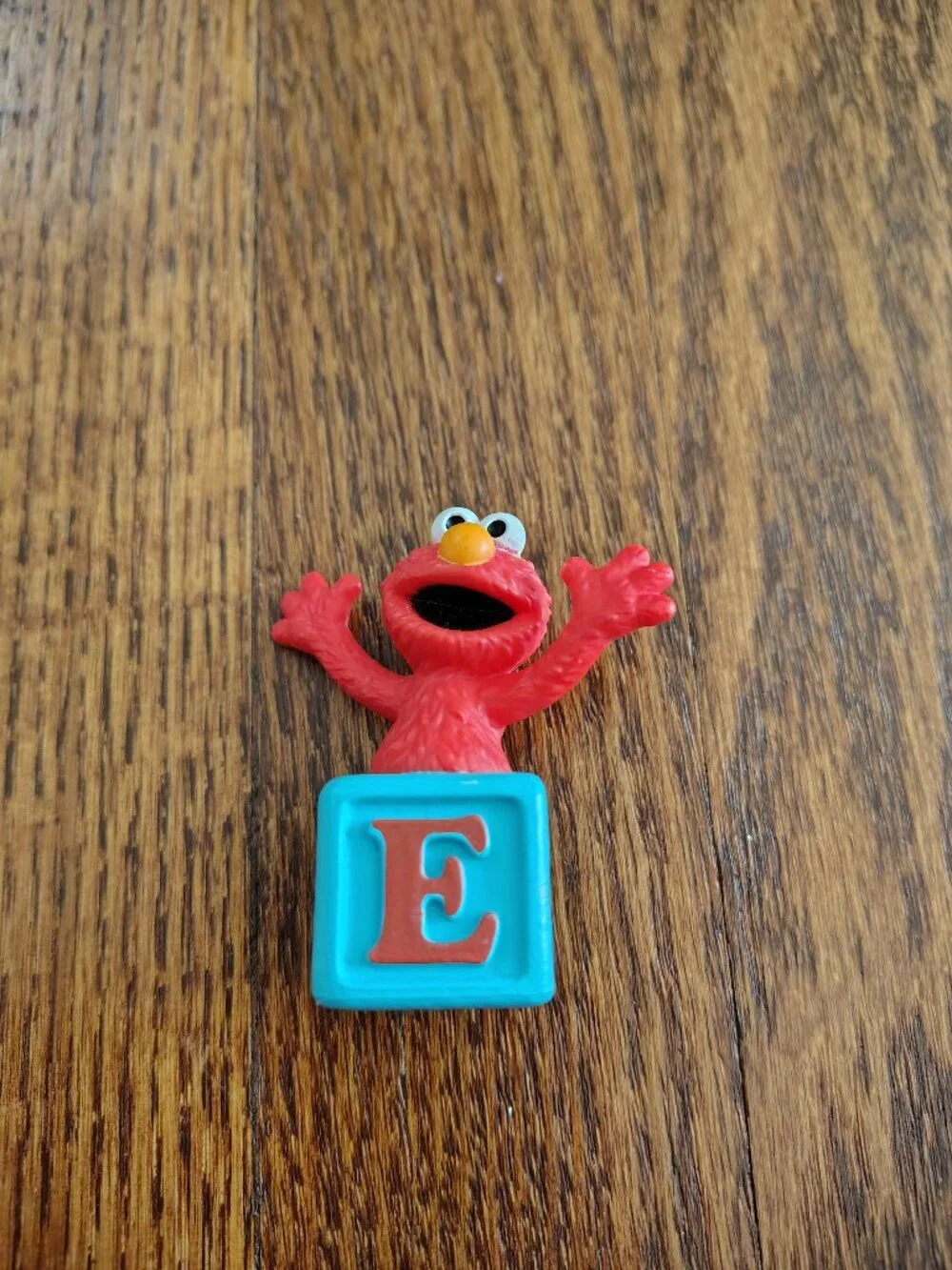 Six Tonies - Peppa Pig, Elmo, Pete the Cat, Creative and more